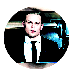 Billy Magnussen, Characters&reg;