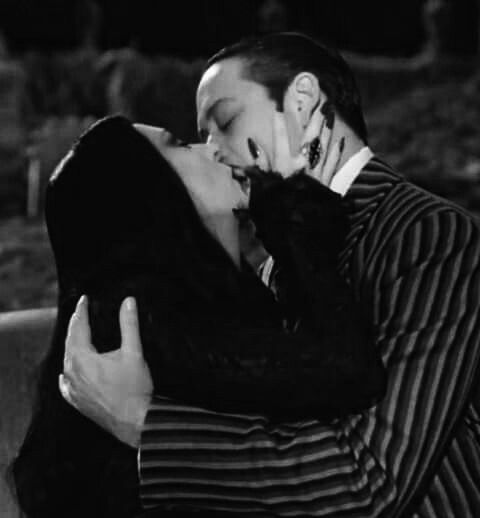 loveɾs lɑst dɑnce