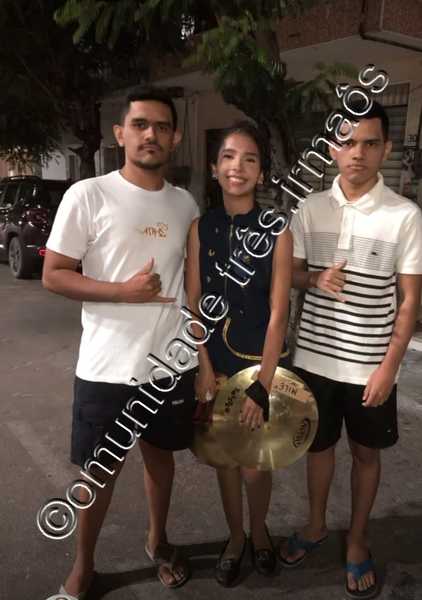 &copy;omunidade tr&ecirc;s.irma&ocirc;s