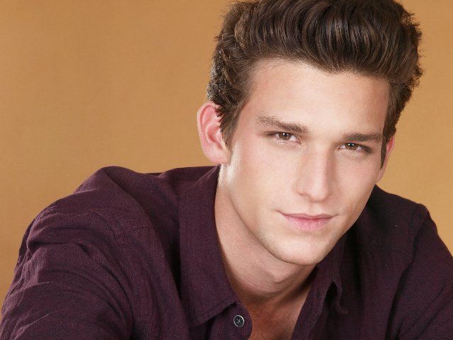 Daren Kagasoff, Characters&reg;