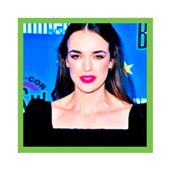 Elizabeth Henstridge, characters&reg;