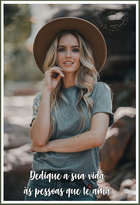 clara-silveira60e7614dcf59a.png