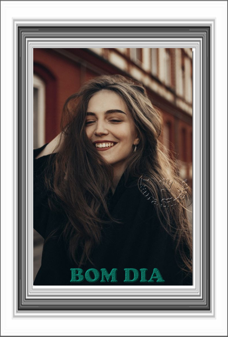 laura-2643852cedf0ce.png