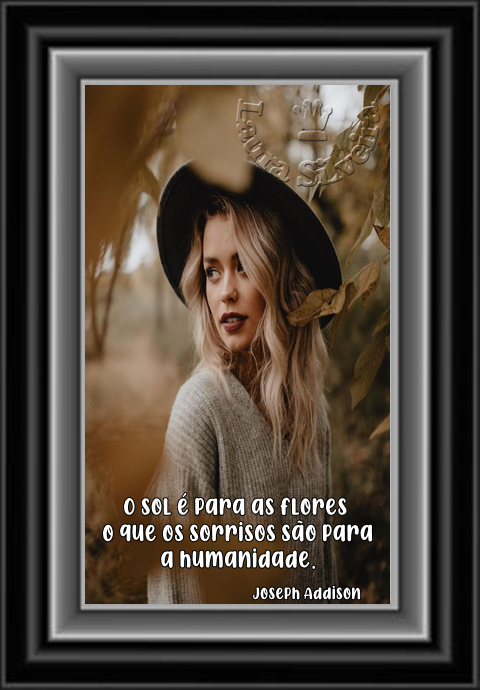 laura-264823a1fa1156.png