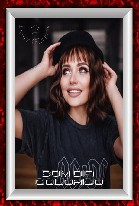 laura-266265b5666a0e.png